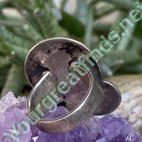 Mid-Century Modern Purple Amethyst Ring Size 6 - Picture 4 of 5